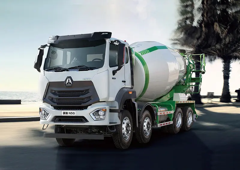 Sinotruk HOWO NX 340HP Mixer Truck