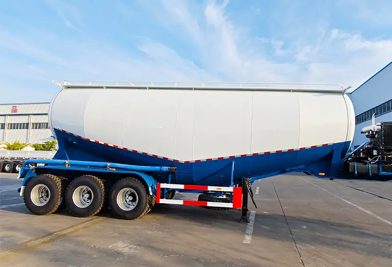 Sinotruk Howo Powder Tank Semi Trailer