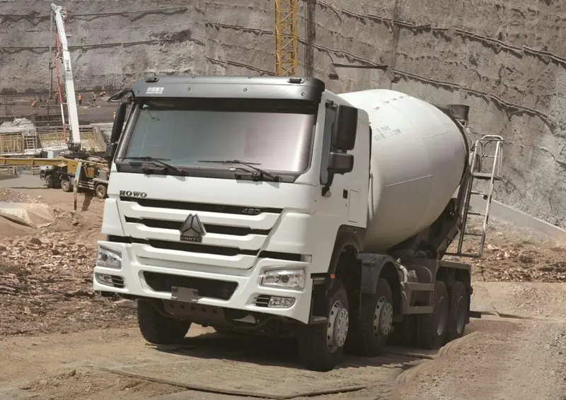 Sinotruk Howo T7H Mixer Truck