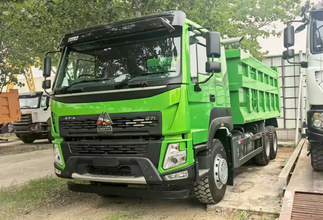 Sinotruk HOWO V7-X 371HP Truck 6x4 Dump Truck