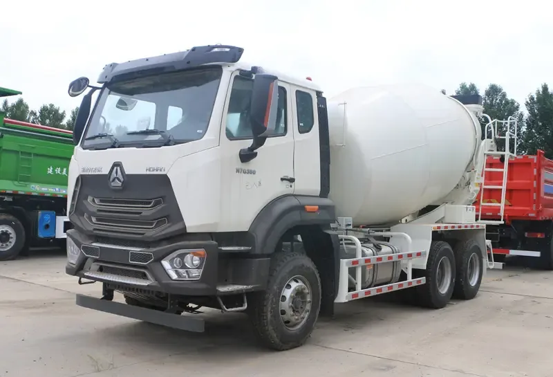 Sinotruk HOWO NX 380 6x4 Mixer Truck